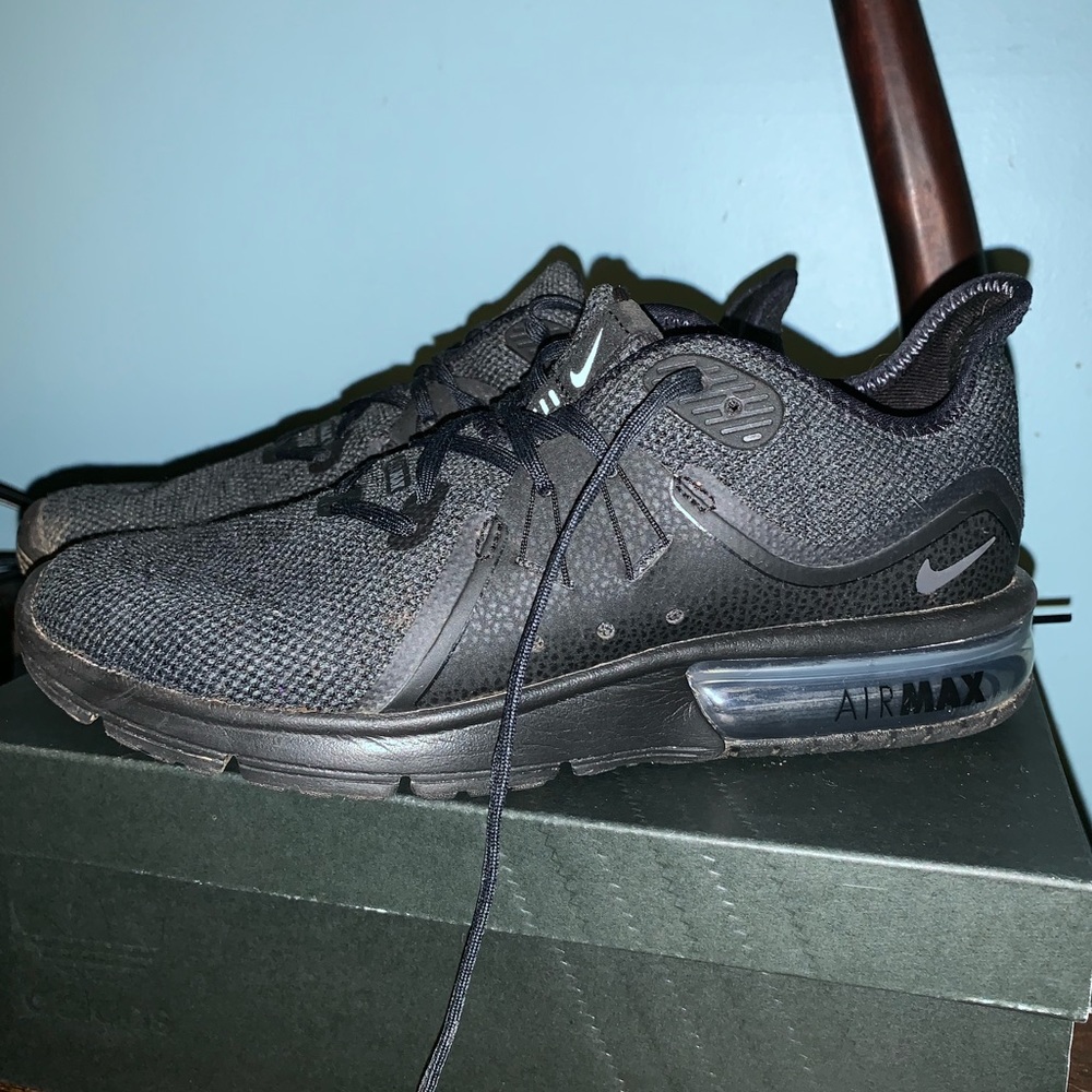 Nike Air Max Sequent 3 Running Shoe